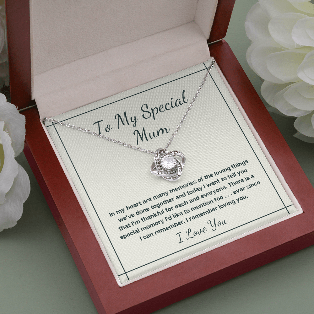 To a Special Mum Love Knot necklace